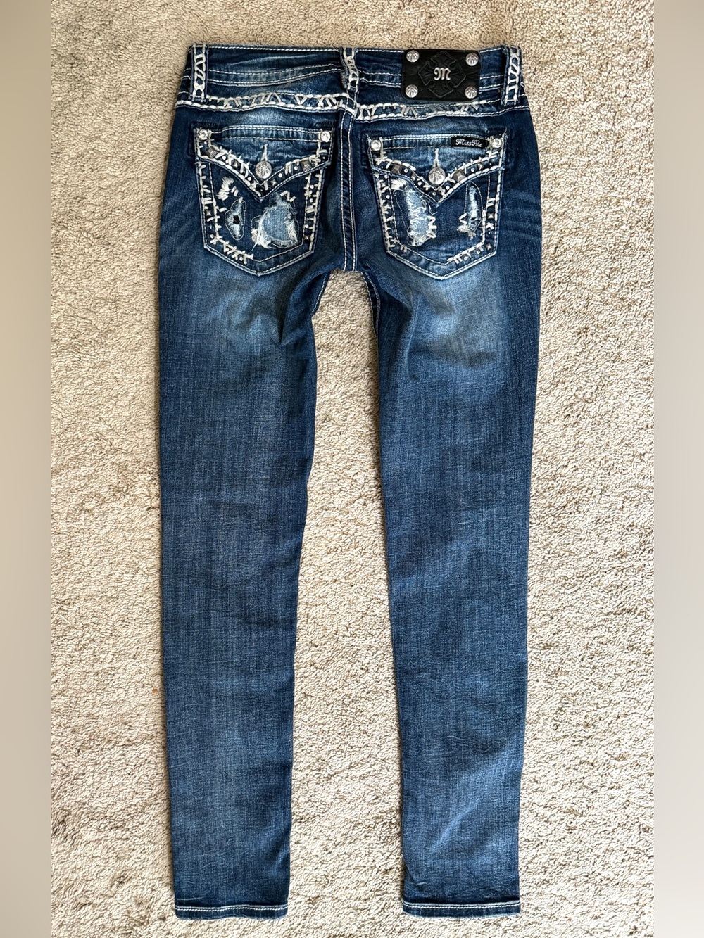 Miss Me Blue Jeans size 26 Skinny Y2k Embellished Rhinestone Distressed Pockets - Picture 3 of 10